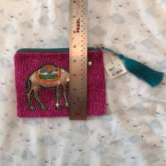 NWT Beaded Camel Zipper Pouch - Picture 3 of 5